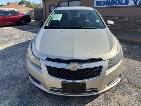 Used 2014 Chevrolet Cruze LS image 4