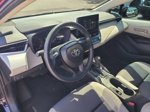 Used 2023 Toyota Corolla LE image 18