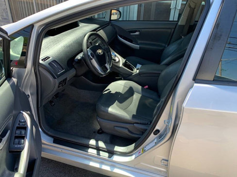 Used 2010 Toyota Prius Two image 12