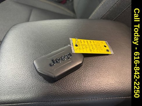 Used 2024 Jeep Wrangler Sport image 25