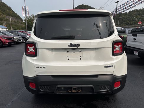 Used 2017 Jeep Renegade Latitude w/ Trailer Tow Group image 7