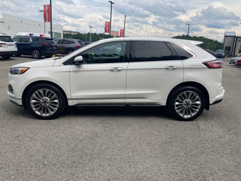 Used 2021 Ford Edge Titanium w/ Equipment Group 301A image 4