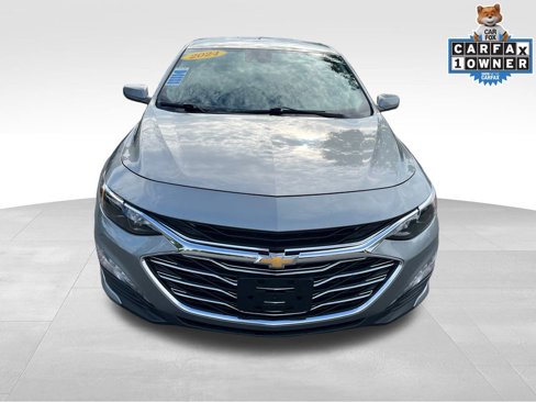 Used 2024 Chevrolet Malibu LT image 2