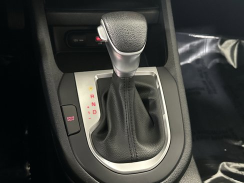Used 2023 Kia Forte LXS image 28