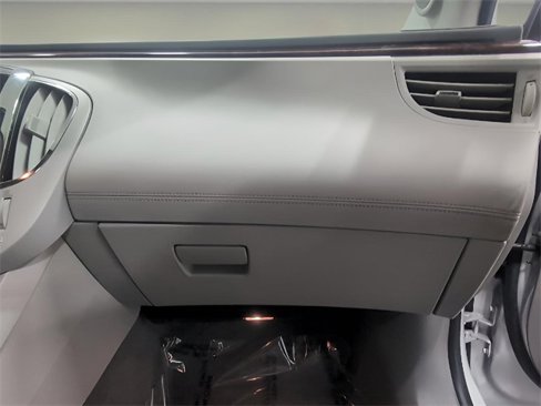 Used 2011 Buick LaCrosse CXL image 20