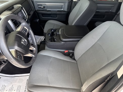 Used 2022 RAM 1500 Classic SLT image 20