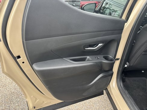 Used 2024 Hyundai Santa Cruz SE image 9