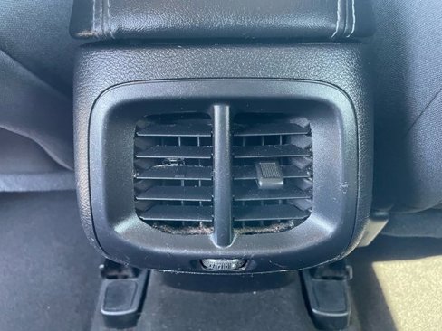 Used 2020 Jeep Cherokee Latitude image 26