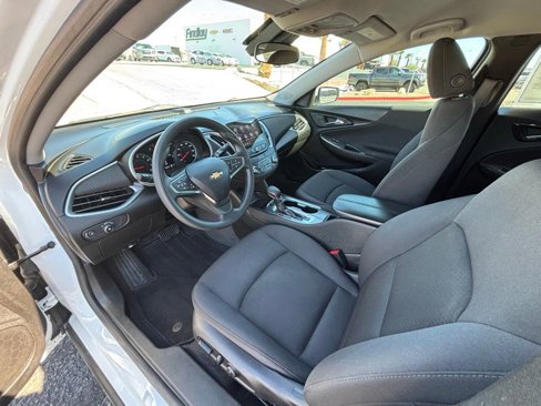 Used 2024 Chevrolet Malibu LT image 24