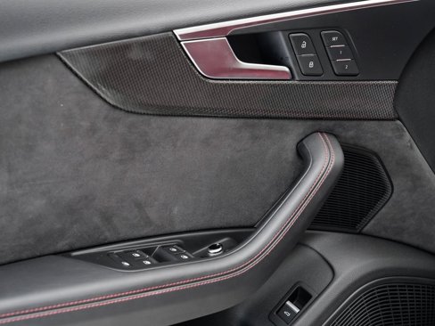 Used 2018 Audi S4 Prestige image 8