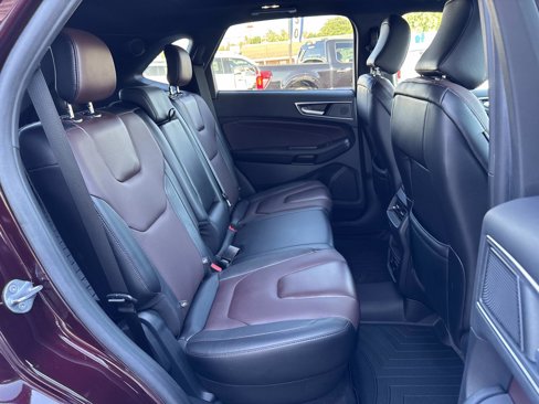 Used 2022 Ford Edge Titanium w/ Equipment Group 301A image 7