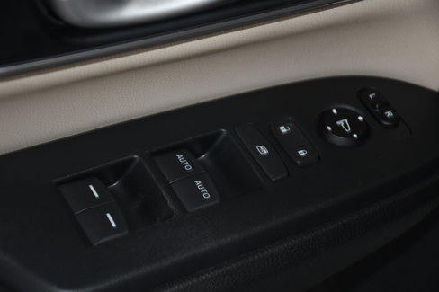 Used 2020 Honda CR-V EX-L image 12