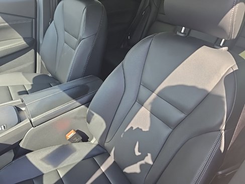 Certified 2024 Nissan Rogue SL image 36
