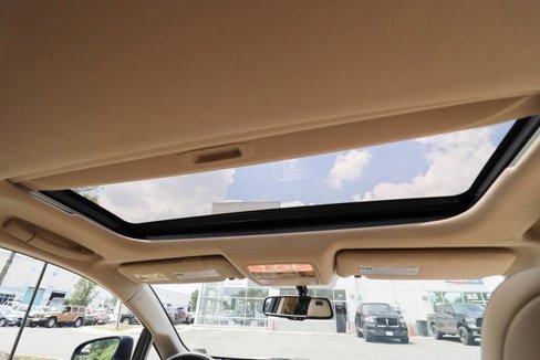 Used 2015 Toyota Venza Limited image 48