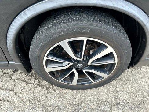 Used 2018 Nissan Rogue SL image 21