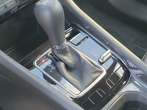 New 2025 Jeep Compass Latitude image 10