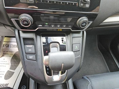 Used 2017 Honda CR-V LX image 18