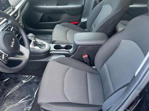Used 2024 Kia Forte LXS image 23
