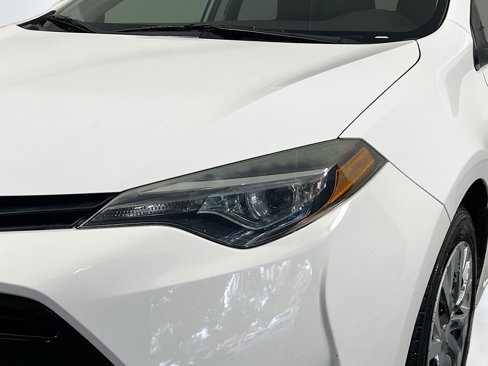 Used 2019 Toyota Corolla LE image 12