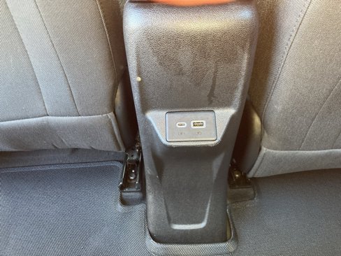 Used 2023 Chevrolet Bolt EUV LT w/ Comfort Package image 23