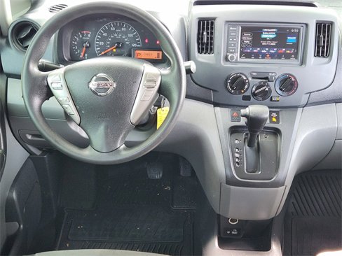 Used 2021 Nissan NV200 S image 26