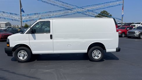 Used 2019 Chevrolet Express 2500 image 3