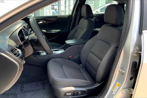 Used 2021 Chevrolet Malibu LT image 7