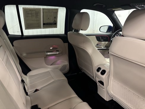 Certified 2025 Mercedes-Benz GLB 250 image 18