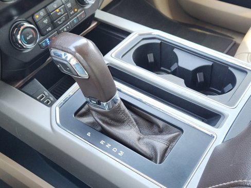 Used 2020 Ford F150 Lariat image 21