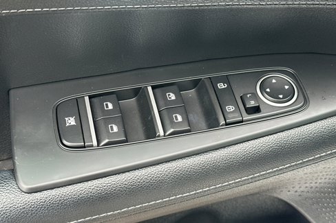 Used 2023 Kia Forte GT-Line w/ GT-Line Technology Package image 12