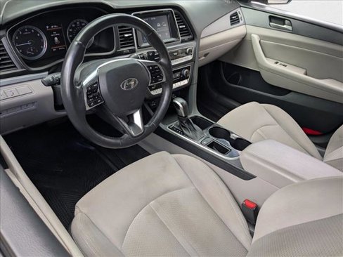 Used 2018 Hyundai Sonata SEL w/ Cargo Package image 10