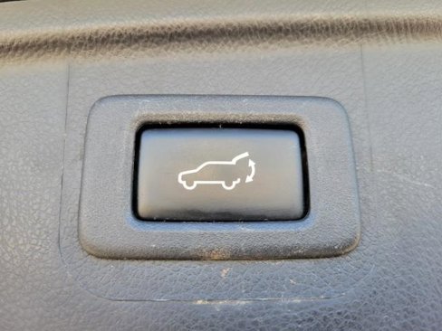 Used 2018 Subaru Outback 2.5i Premium image 8