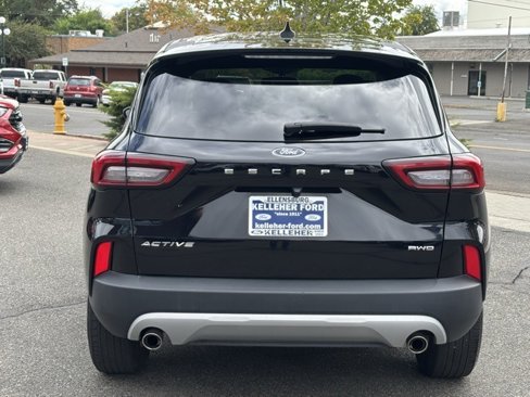 Used 2024 Ford Escape Active image 4