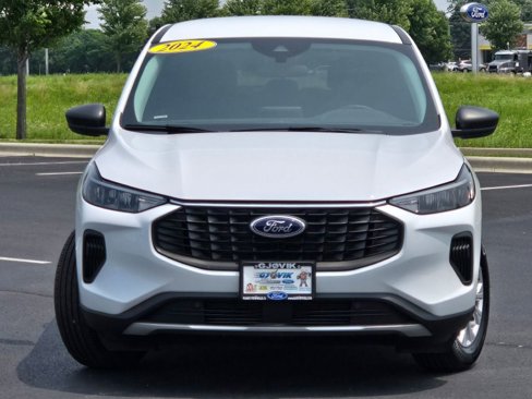 Used 2024 Ford Escape Active w/ Cold Weather Package image 2
