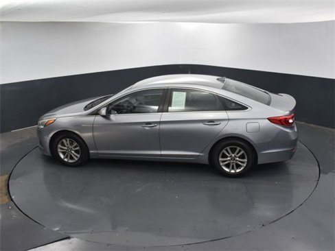 Used 2015 Hyundai Sonata SE image 22