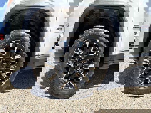 Used 2020 Jeep Compass Trailhawk image 10