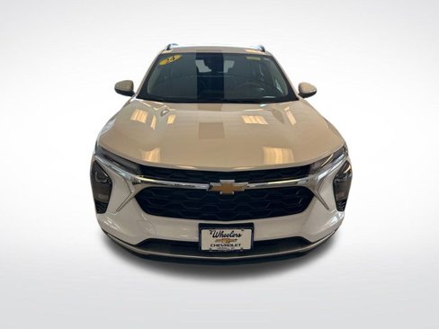 Used 2024 Chevrolet Trax LT image 9