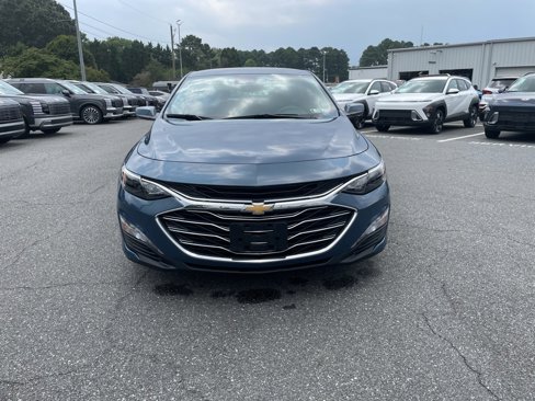 Used 2024 Chevrolet Malibu LT image 2