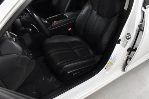 Used 2019 Honda Insight Touring image 13
