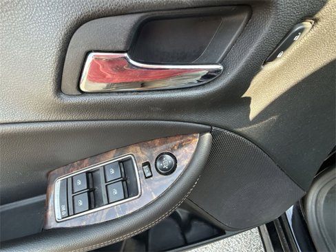 Used 2015 Chevrolet Impala LT w/ Convenience Package image 20