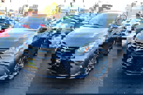 Used 2016 Toyota Camry SE image 32