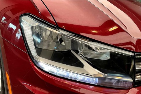 Used 2018 Volkswagen Tiguan S image 25