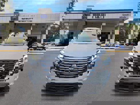 Used 2024 Nissan Rogue SV image 8
