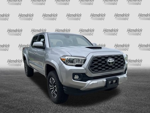 Used 2020 Toyota Tacoma TRD Sport image 2