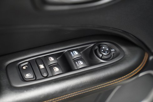 Used 2020 Jeep Compass Limited image 17
