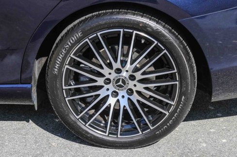 Certified 2022 Mercedes-Benz C 300 4MATIC Sedan image 10