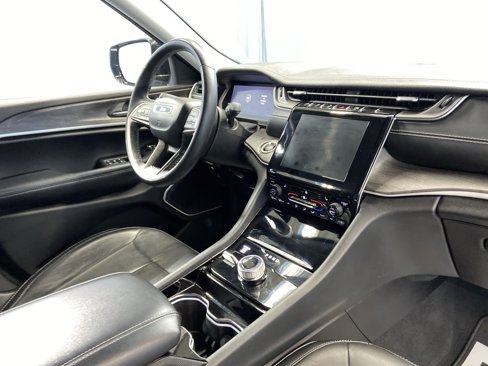 Certified 2021 Jeep Grand Cherokee L Limited image 51