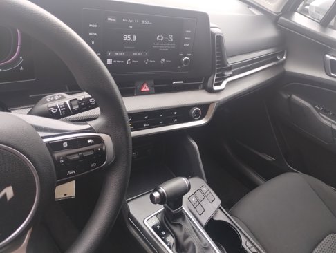 Used 2023 Kia Sportage LX image 14