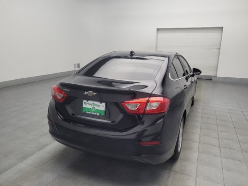 Used 2018 Chevrolet Cruze LT w/ Convenience Package image 9