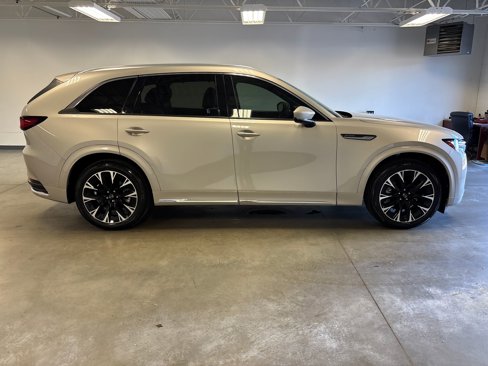 Used 2024 MAZDA CX-90 3.3 Turbo S w/ Premium Package image 7